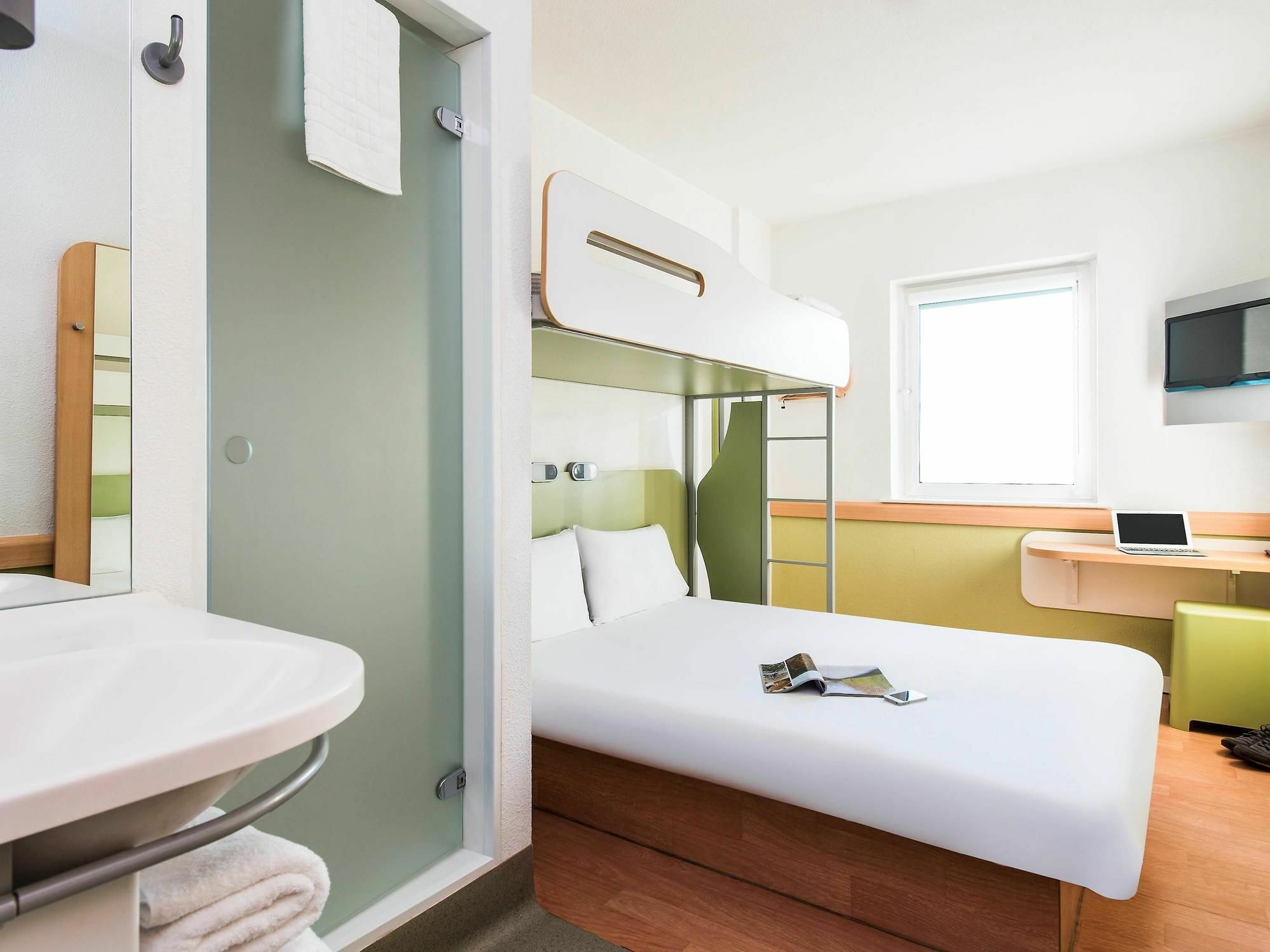Ibis Budget Southampton Centre Екстер'єр фото